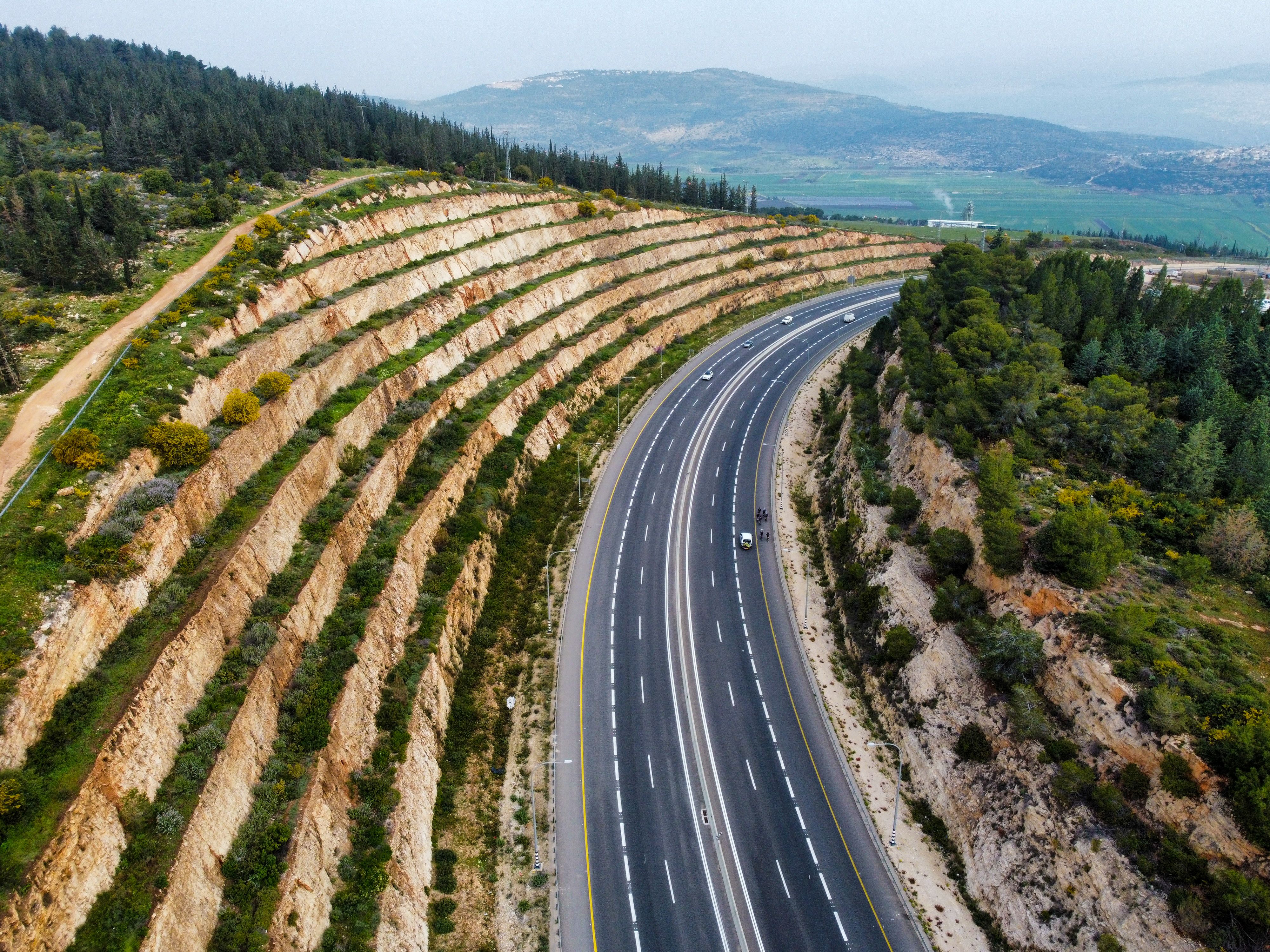 Roads & Rail